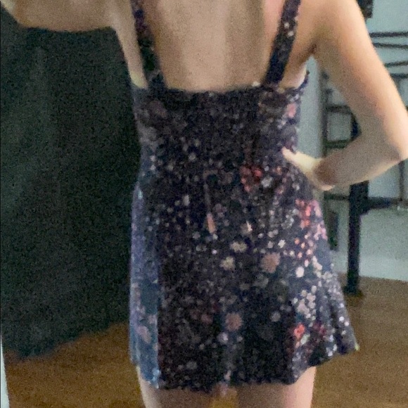 American Eagle Romper - Picture 2 of 4